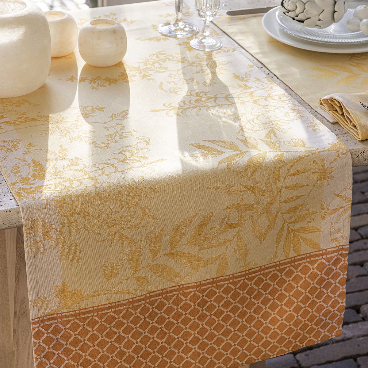 Jardin d'Eden - Tablecloth, Placemats, Napkins & Runner