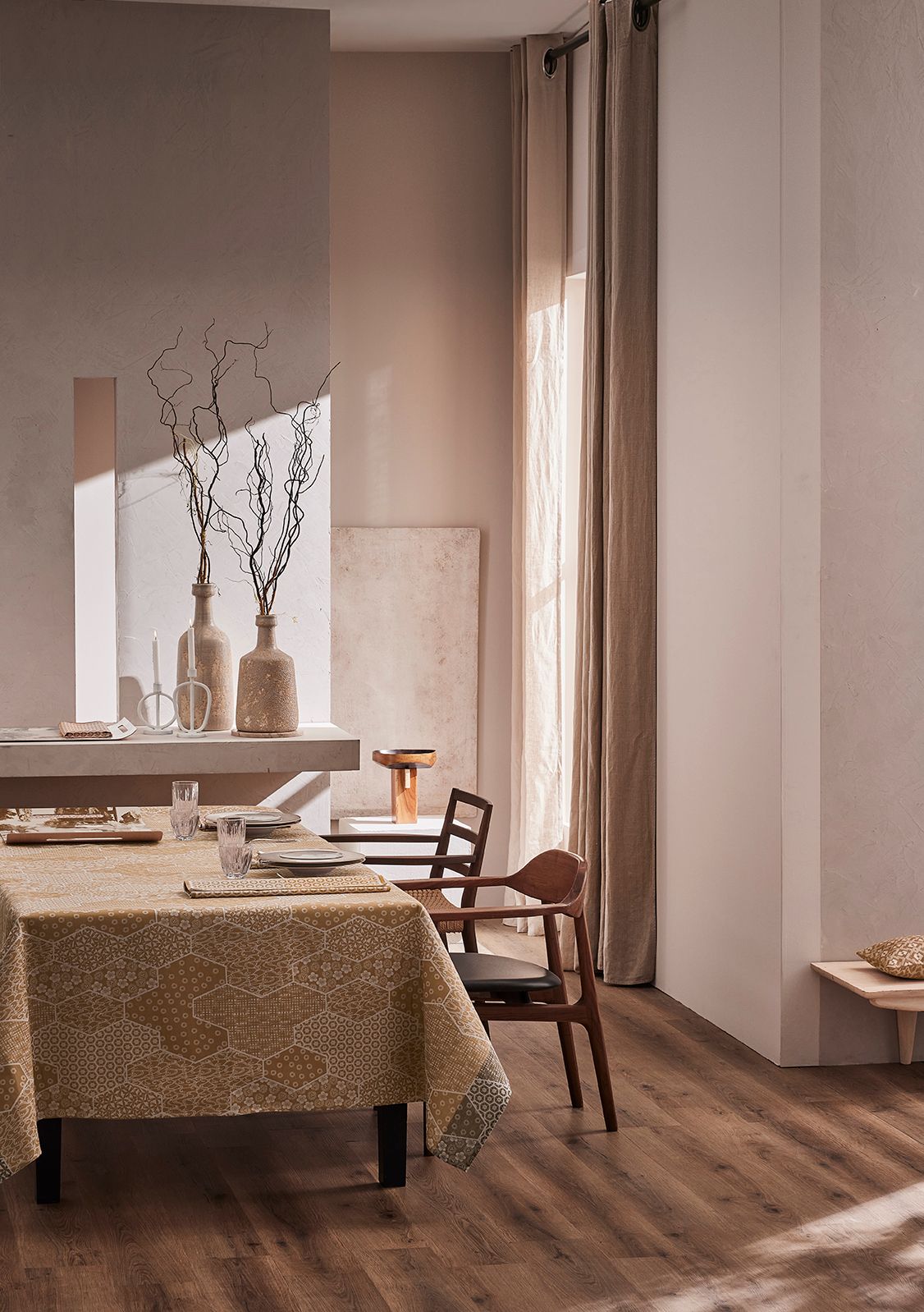 Wagara - Coated Cotton Tablecloths & Placemats
