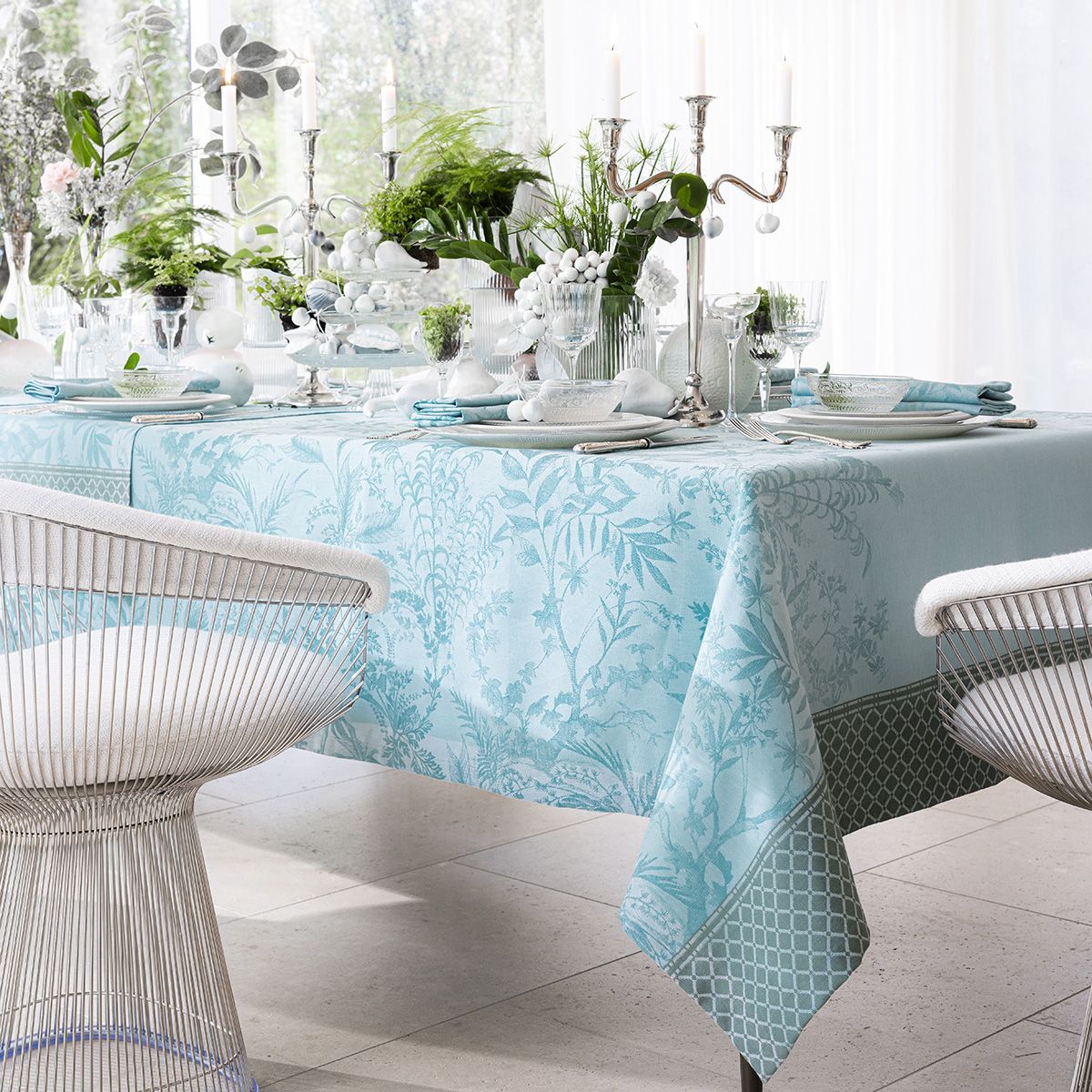 Jardin d'Eden - Tablecloth, Placemats, Napkins & Runner