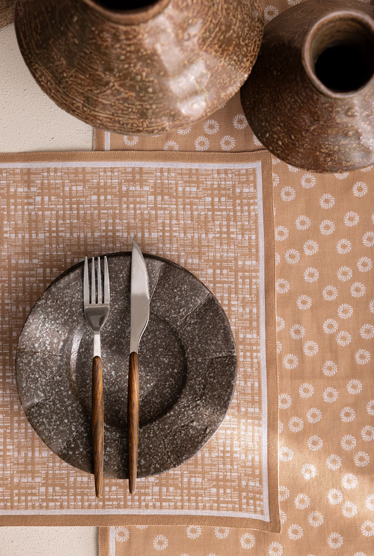 Wagara - Coated Cotton Tablecloths & Placemats