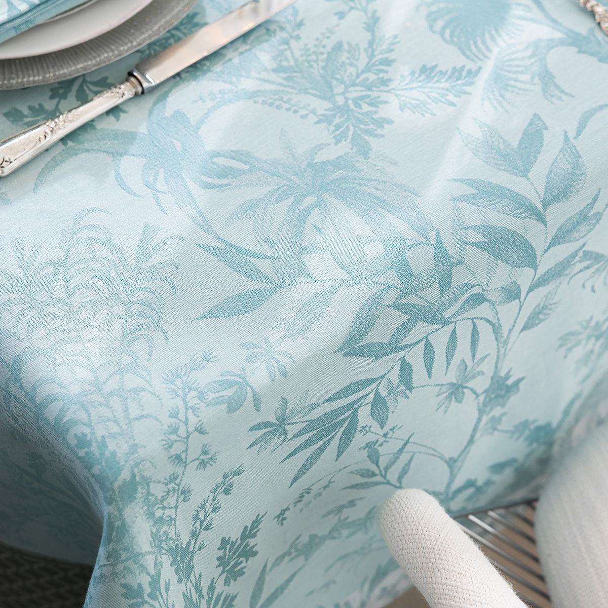 Jardin d'Eden - Tablecloth, Placemats, Napkins & Runner