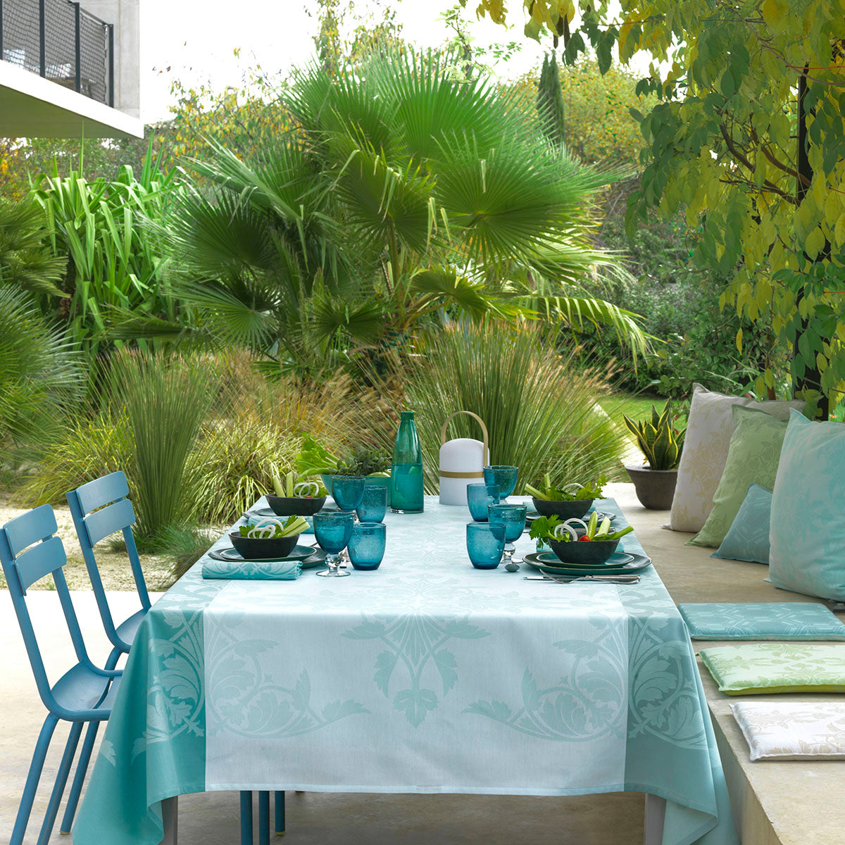 Syracuse Coated Cotton Tablecloth & Placemats