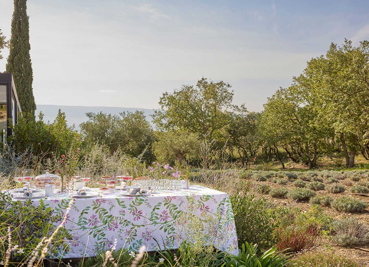 Pois de Senteur - Linen/Cotton Tablecloths, Napkins & Runners