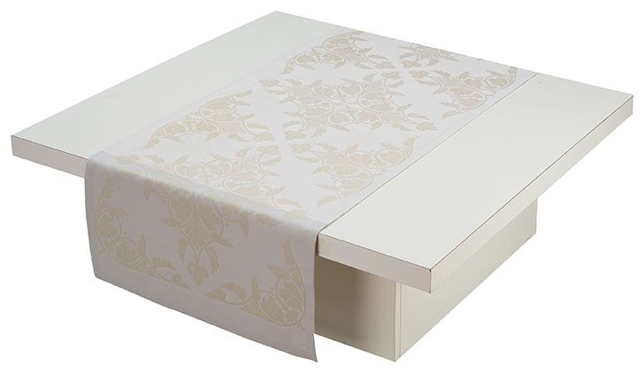 Syracuse Napkins & Runners