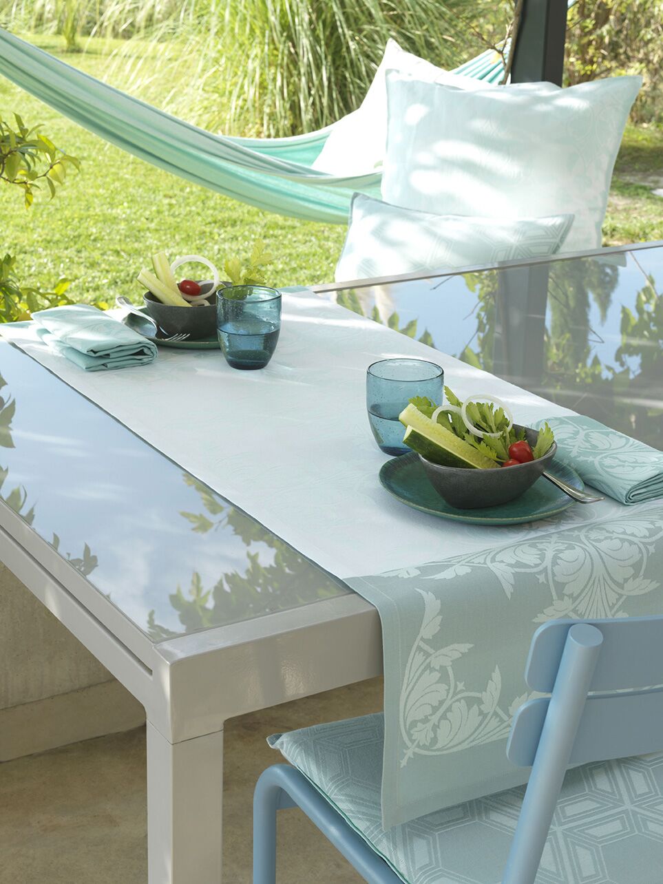 Syracuse Napkins & Runners