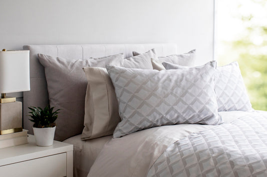 Quadra Jacquard Duvet Cover & Shams