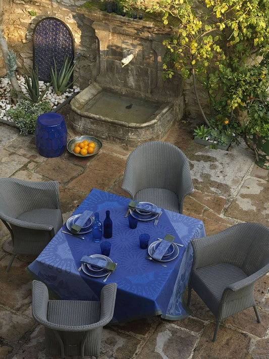 Jardin D'Orient - Linen Tablecloth, Placemats, Napkins & Runners