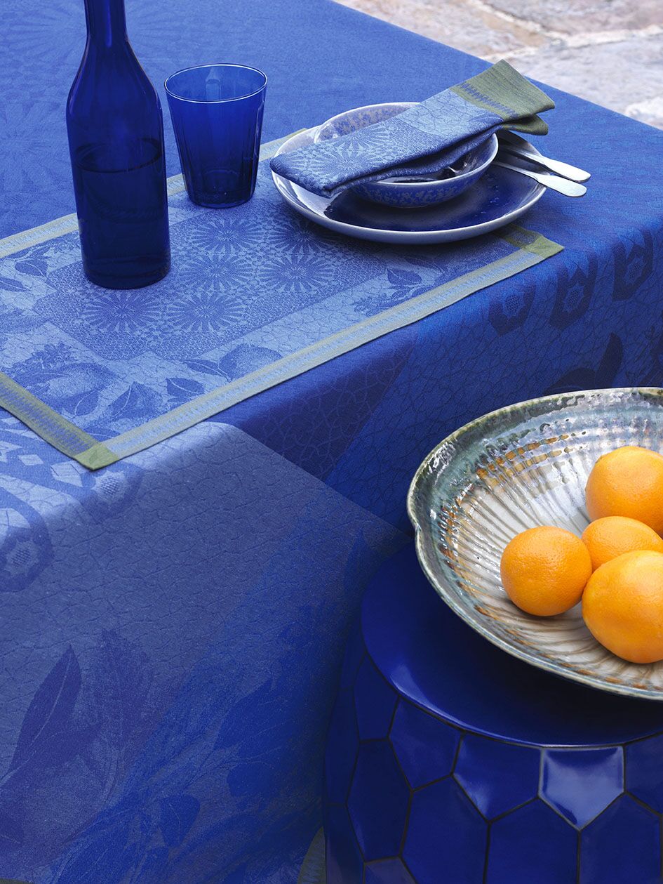 Jardin D'Orient - Linen Tablecloth, Placemats, Napkins & Runners