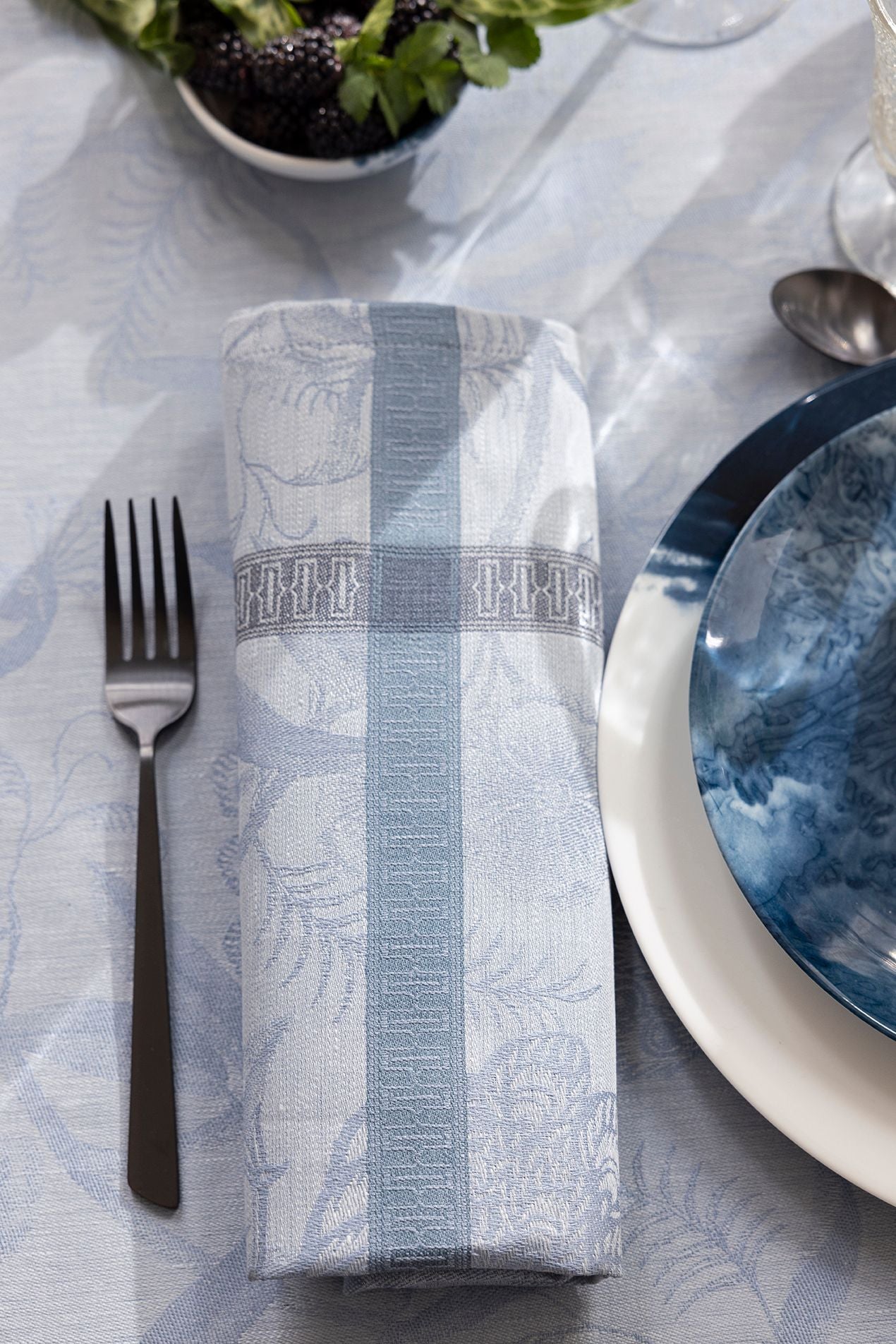 A l'Orangerie - Linen Tablecloth, Placemats, Napkins & Runners