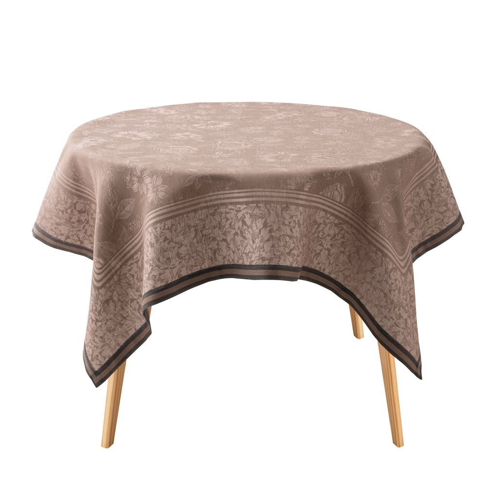 Romance - Linen Tablecloths, Placemats, Napkins & Runners