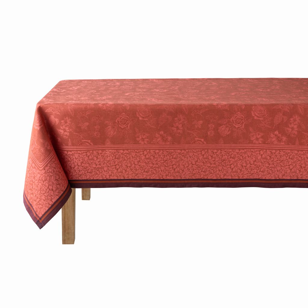 Romance - Linen Tablecloths, Placemats, Napkins & Runners