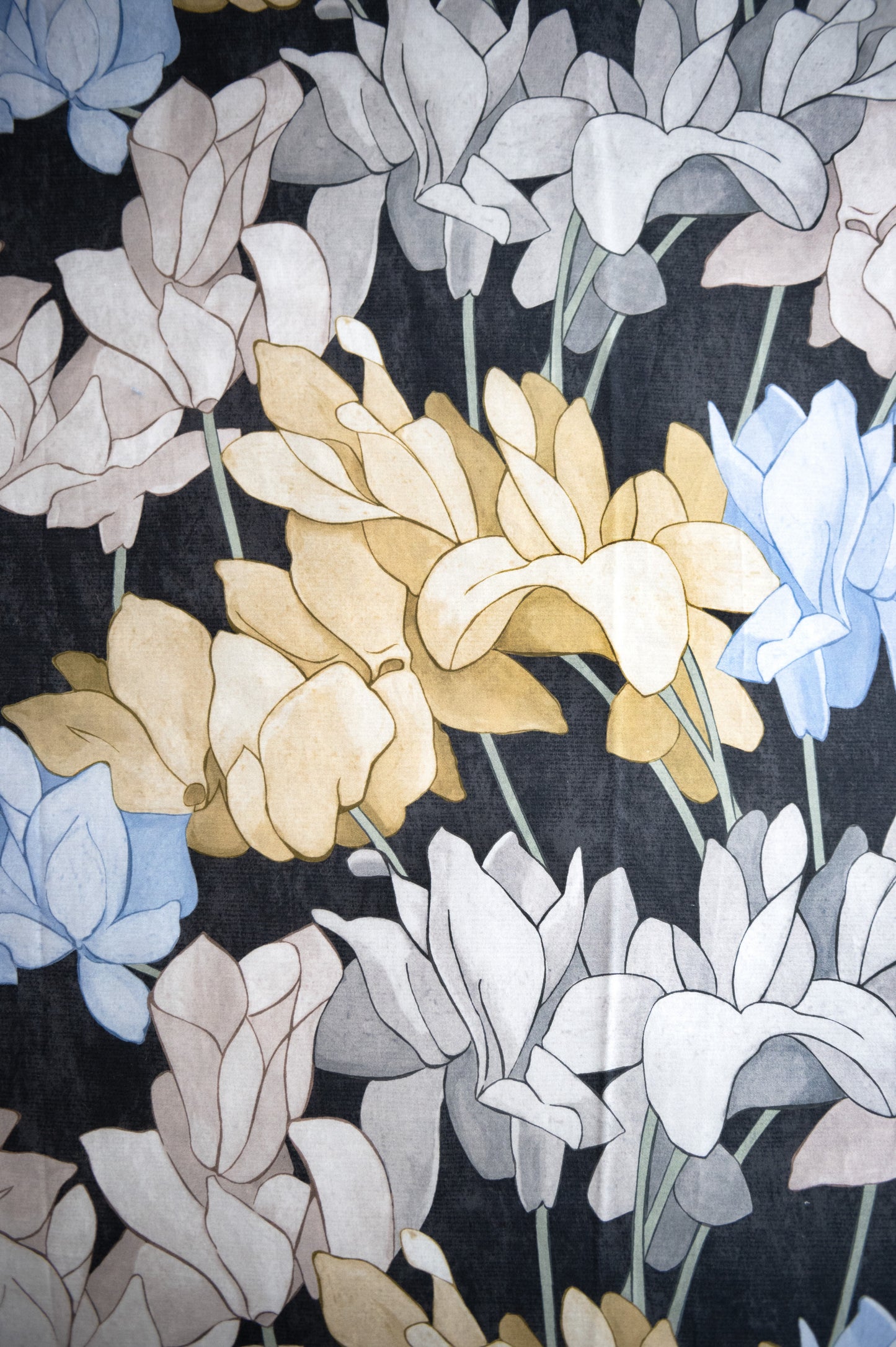 Della Duvet Covers & Shams