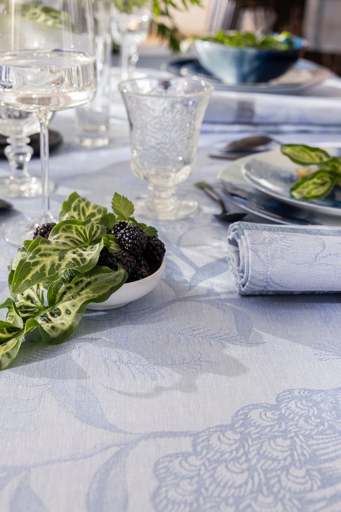 A l'Orangerie - Linen Tablecloth, Placemats, Napkins & Runners