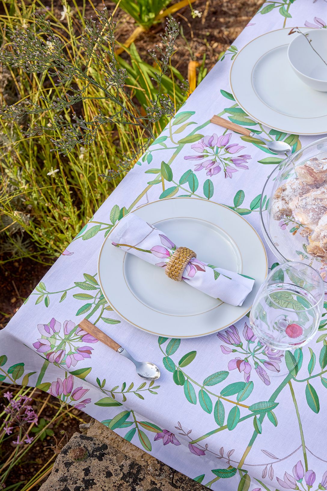 Pois de Senteur - Linen/Cotton Tablecloths, Napkins & Runners
