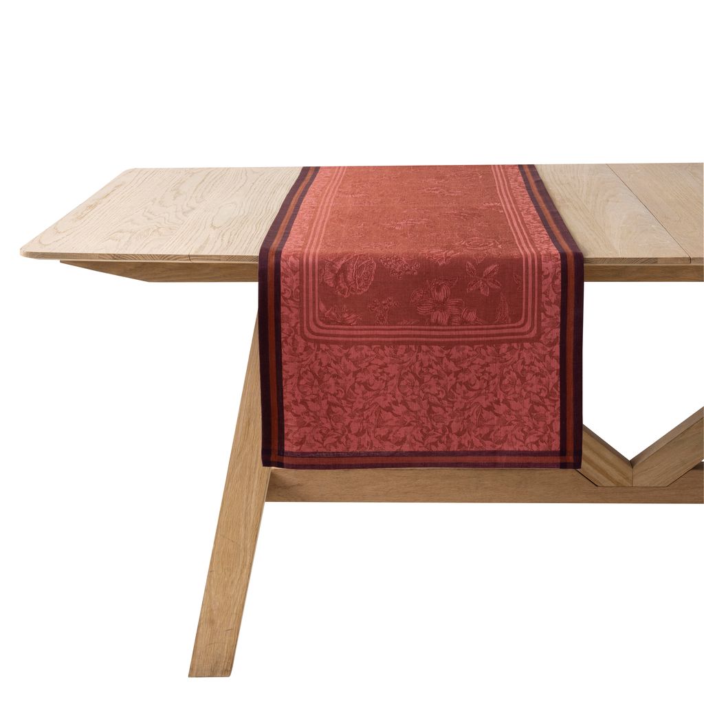 Romance - Linen Tablecloths, Placemats, Napkins & Runners