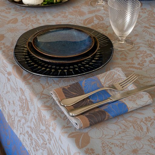 Coated Cottage Cotton Tablecloths & Placemats