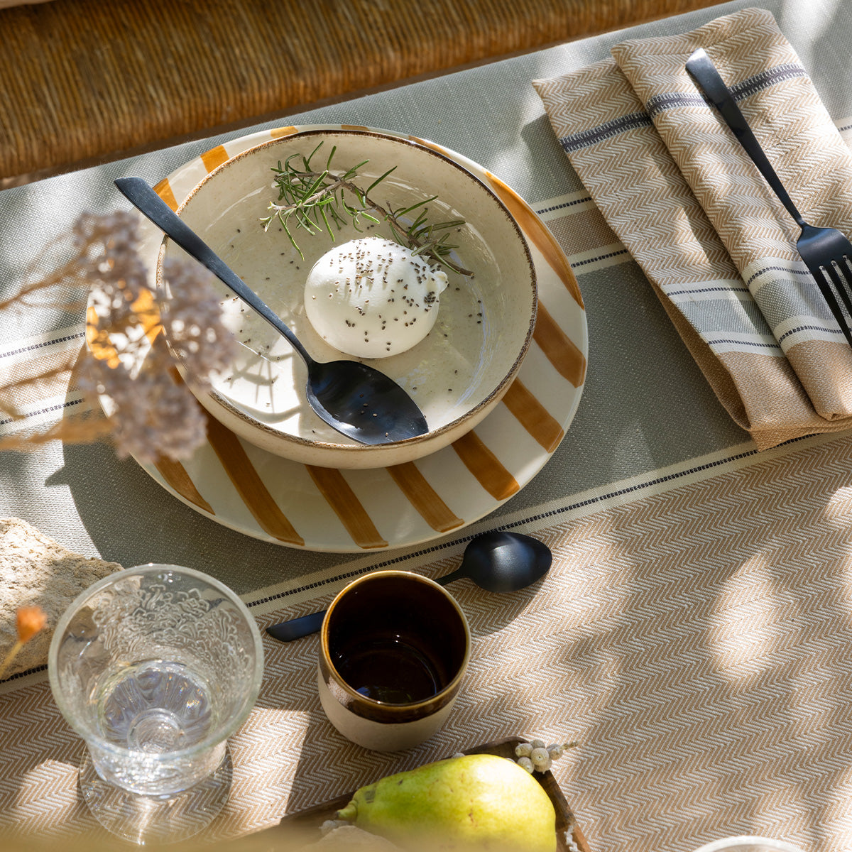 Dune - Cotton Tablecloths, Napkins & Runners
