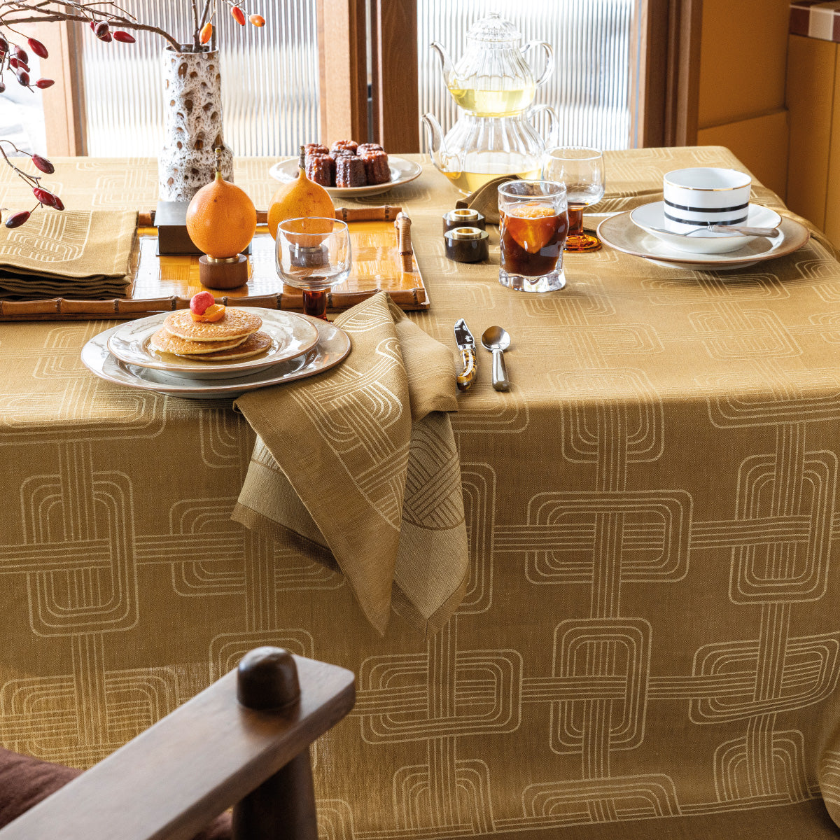 Hotel Particulier - Linen Tablecloths, Placemats, Napkins, Runners