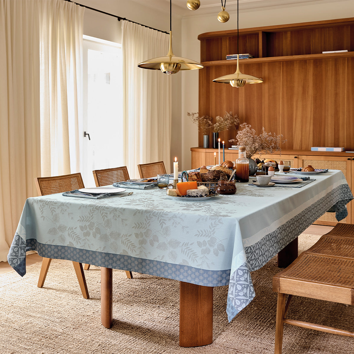 Manor Lane - Coated Cotton Tablecloths & Placemats