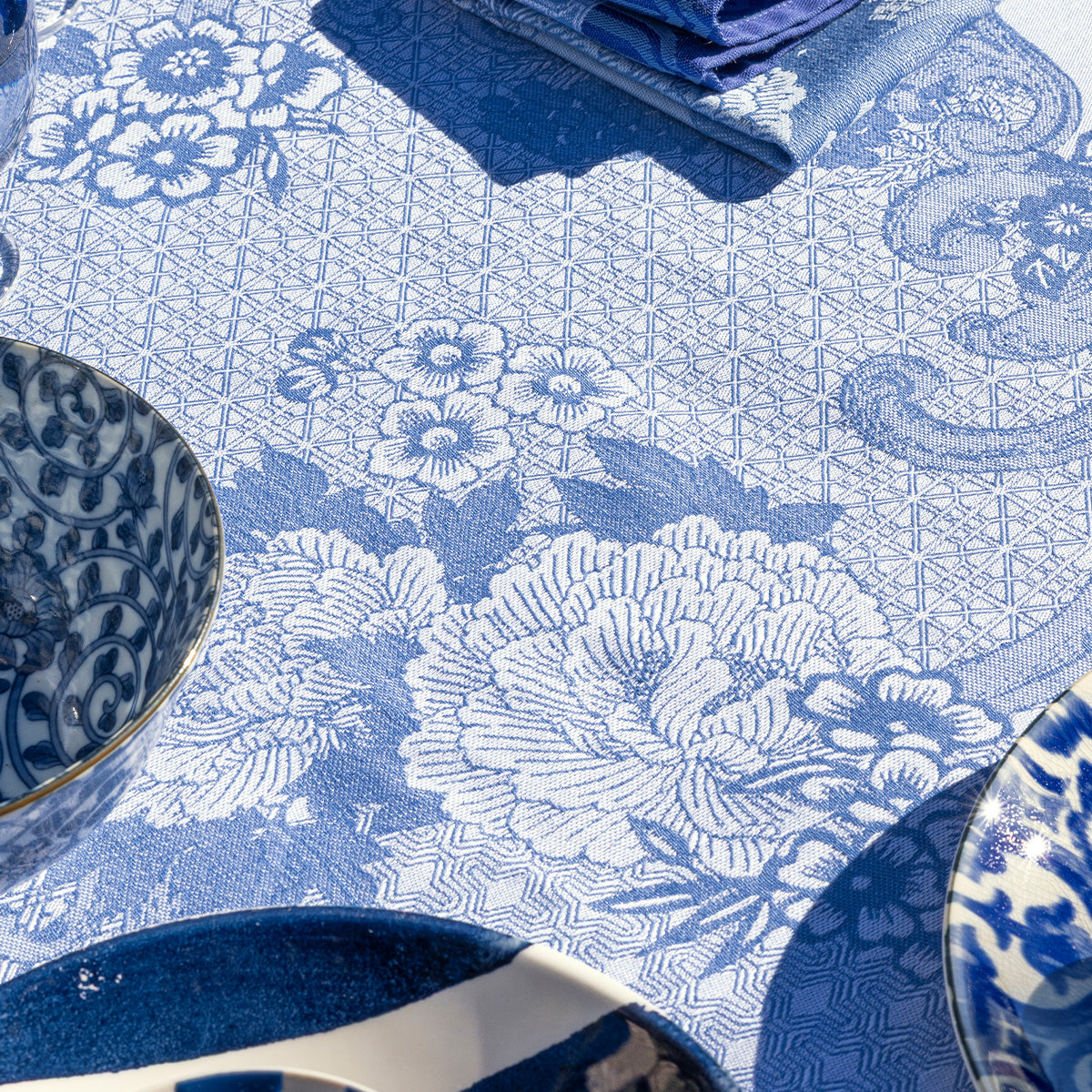 Promenade Imperiale - Cotton Tablecloths, Napkins & Runners