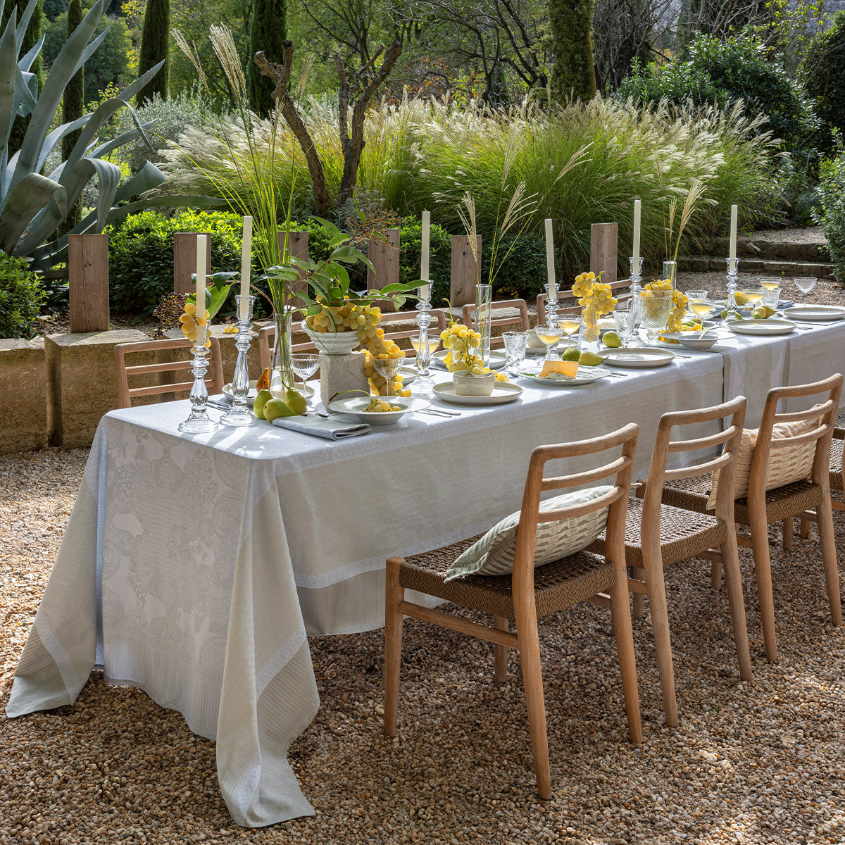 Promenade Imperiale - Cotton Tablecloths, Napkins & Runners
