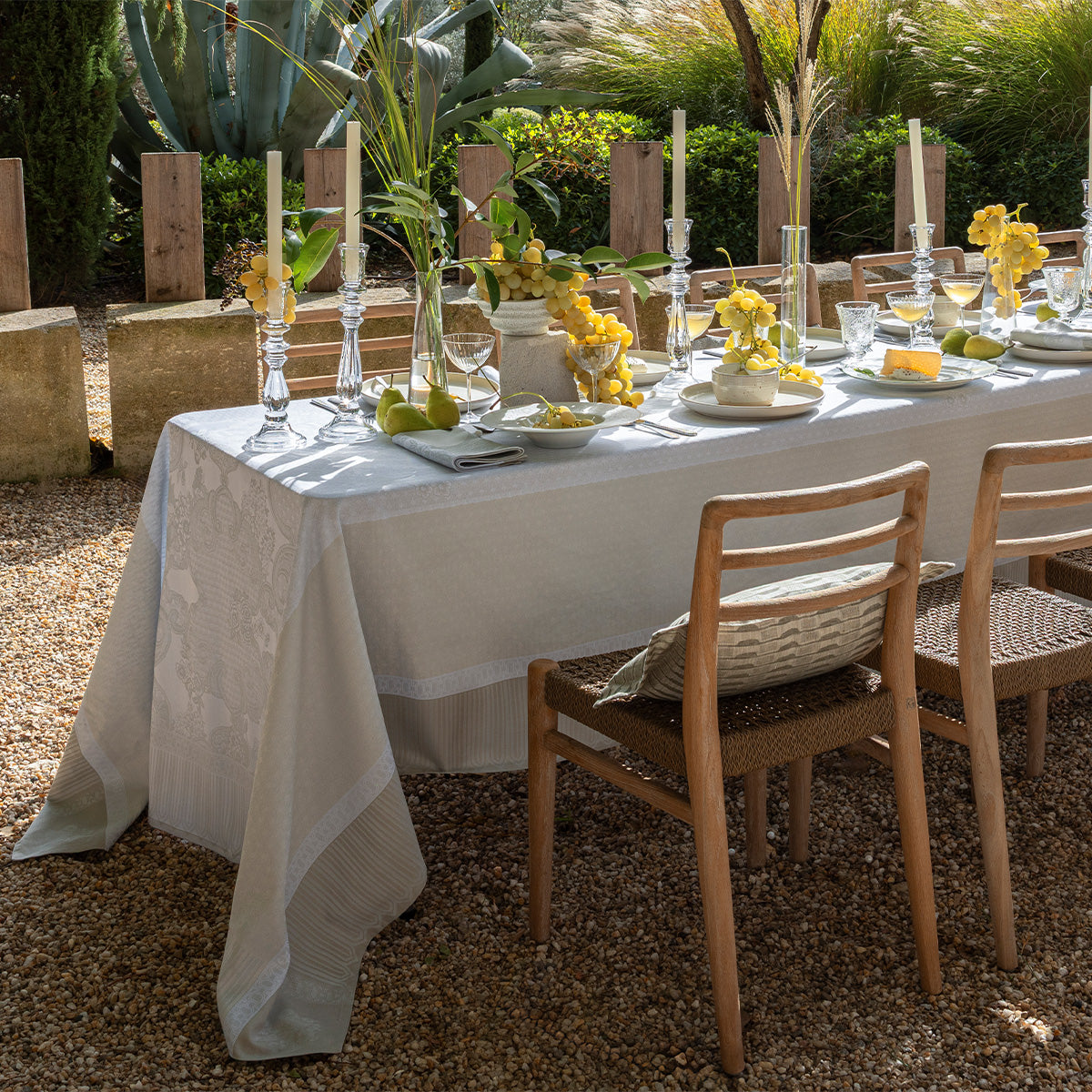 Promenade Imperiale - Cotton Tablecloths, Napkins & Runners