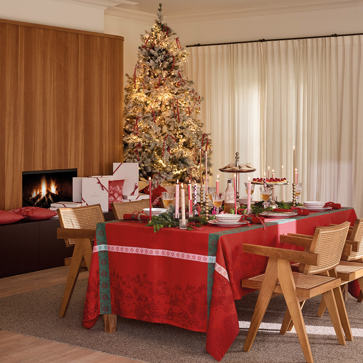 Sous les Étoiles - Cotton Tablecloths, Napkins, Placemats & Runners
