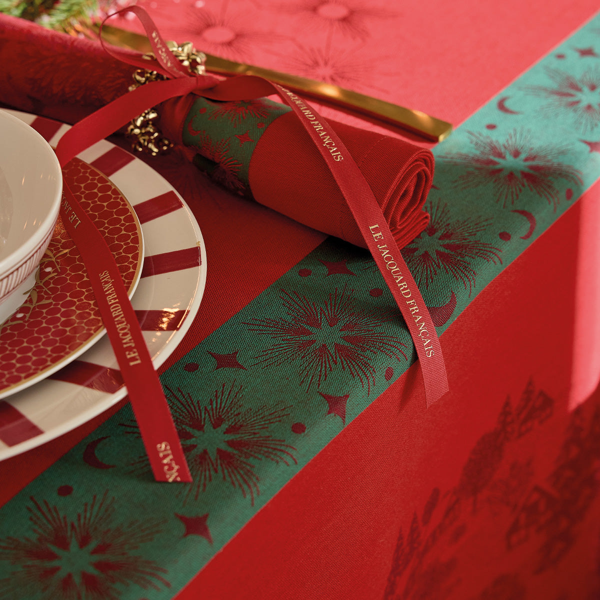 Sous les Étoiles - Cotton Tablecloths, Napkins, Placemats & Runners