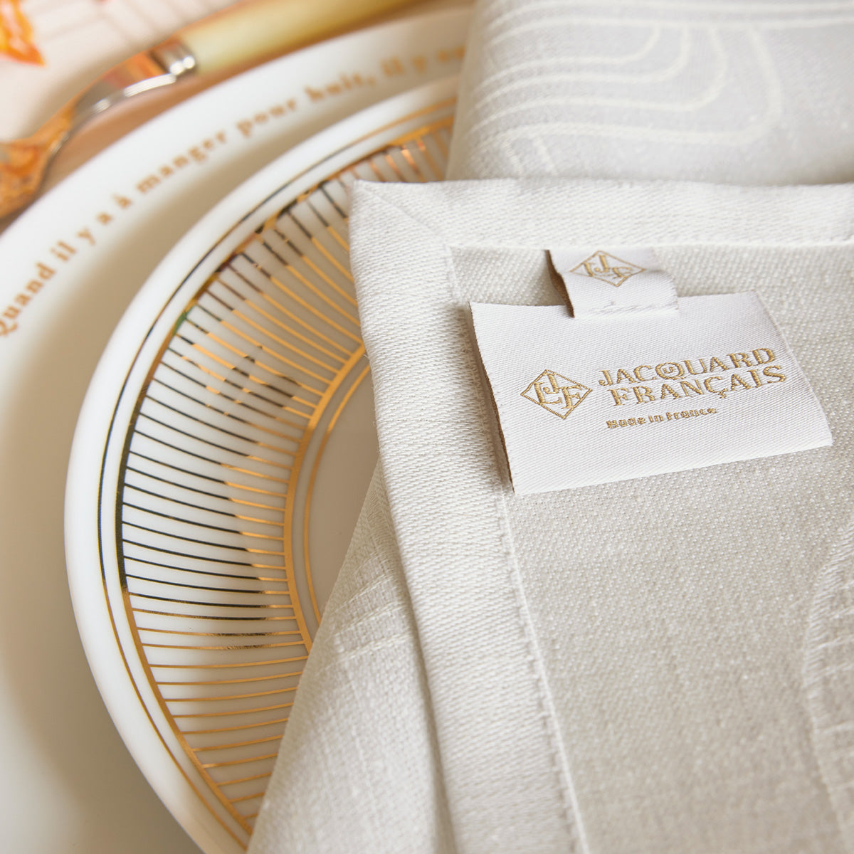 Hotel Particulier - Linen Tablecloths, Placemats, Napkins, Runners
