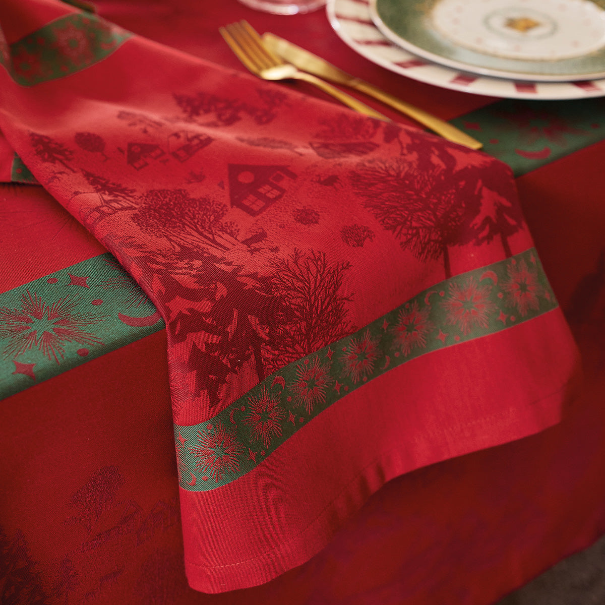 Sous les Étoiles - Cotton Tablecloths, Napkins, Placemats & Runners
