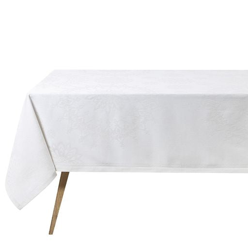 Holiday Lumieres d'Etoiles Diamant Tablecloths, Placemats, Napkins & Runner