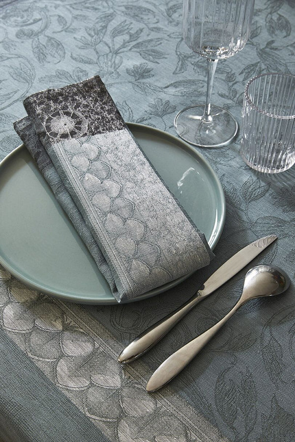 Symphonie Baroque Tablecloth, Placemats, Napkins & Runners