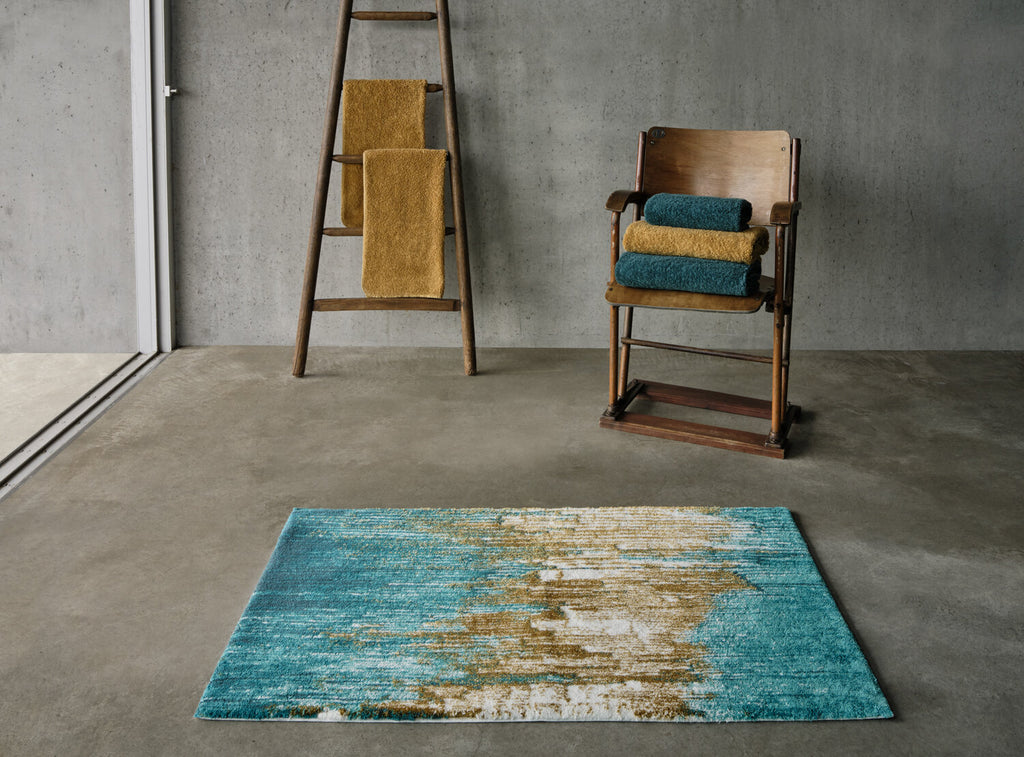 Li Rugs