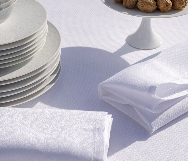 Portofino Tablecloth and Napkins