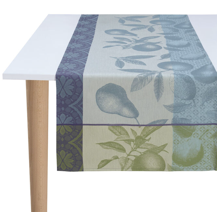 Arriere-Pays Tablecloth, Napkins & Runners