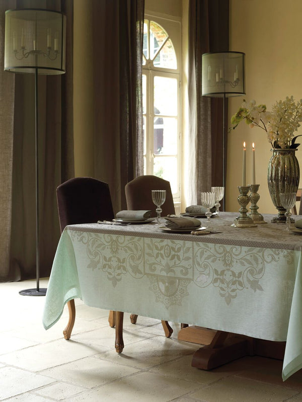 Venezia Linen Tablecloth, Placemats, Napkins & Runners